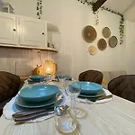 木屋 Ribeira Do Guilherme - Watermill House Botanic Garden *