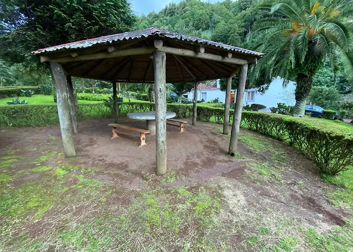 Ribeira Do Guilherme - Watermill House Botanic Garden Σαλέ