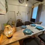 Ribeira Do Guilherme - Watermill House Botanic Garden Alpehytte *