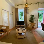 Chalet Ribeira Do Guilherme - Watermill House Botanic Garden *