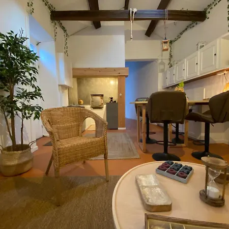 Ribeira Do Guilherme - Watermill House Botanic Garden *