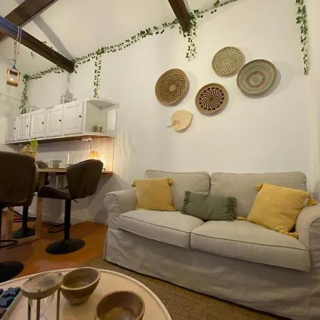Chalet Ribeira Do Guilherme - Watermill House Botanic Garden