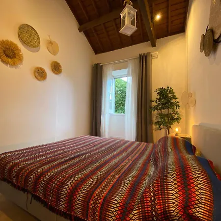 Ribeira Do Guilherme - Watermill House Botanic Garden Chalet *