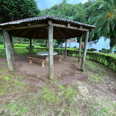 Ribeira Do Guilherme - Watermill House Botanic Garden シャレー