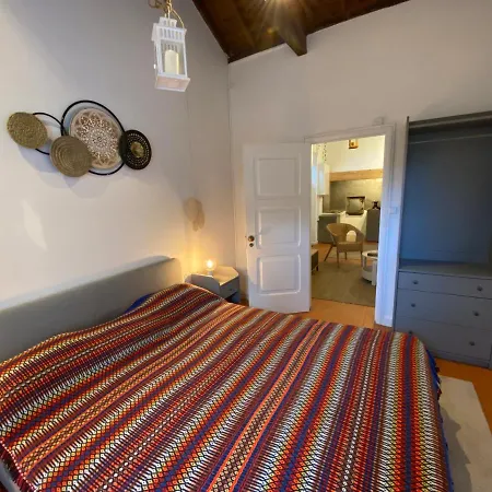 Chalet Ribeira Do Guilherme - Watermill House Botanic Garden