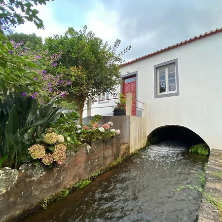 Ribeira Do Guilherme - Watermill House Botanic Garden Nordeste (Azores)