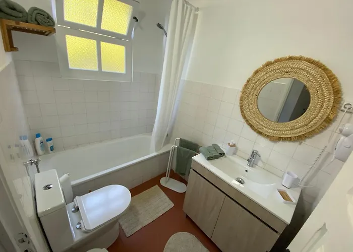 Horská chata Ribeira Do Guilherme - Watermill House Botanic Garden Nordeste (Azores)