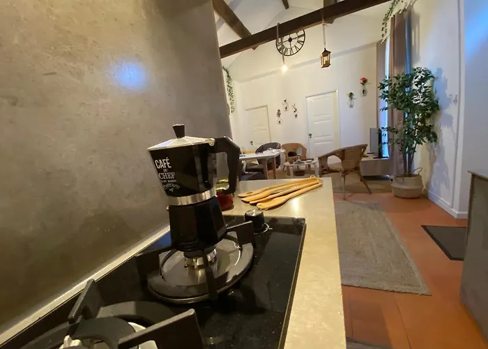 Ribeira Do Guilherme - Watermill House Botanic Garden * Nordeste (Azores)