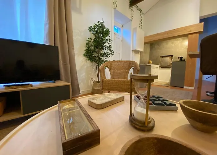 Horská chata Ribeira Do Guilherme - Watermill House Botanic Garden Nordeste (Azores)