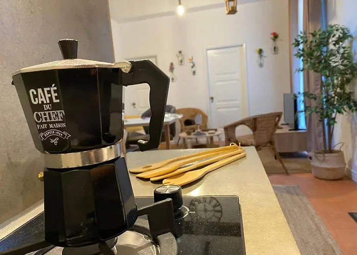 Ribeira Do Guilherme - Watermill House Botanic Garden * Nordeste (Azores)