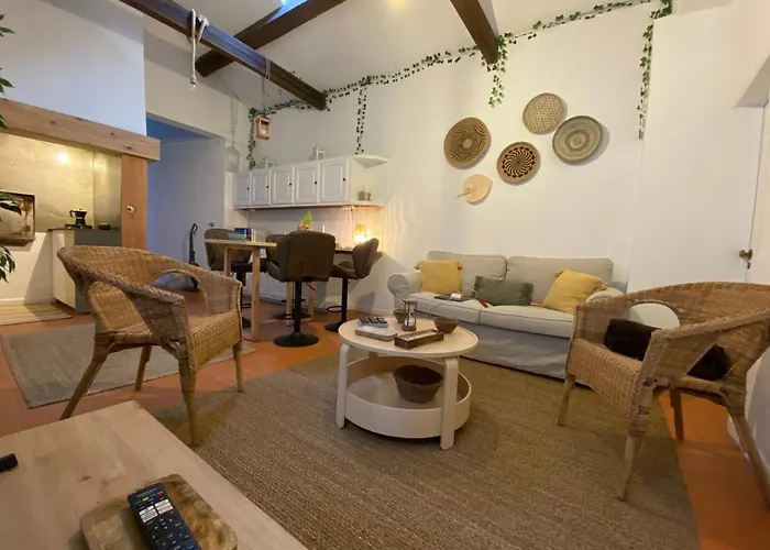 Ribeira Do Guilherme - Watermill House Botanic Garden Horská chata *