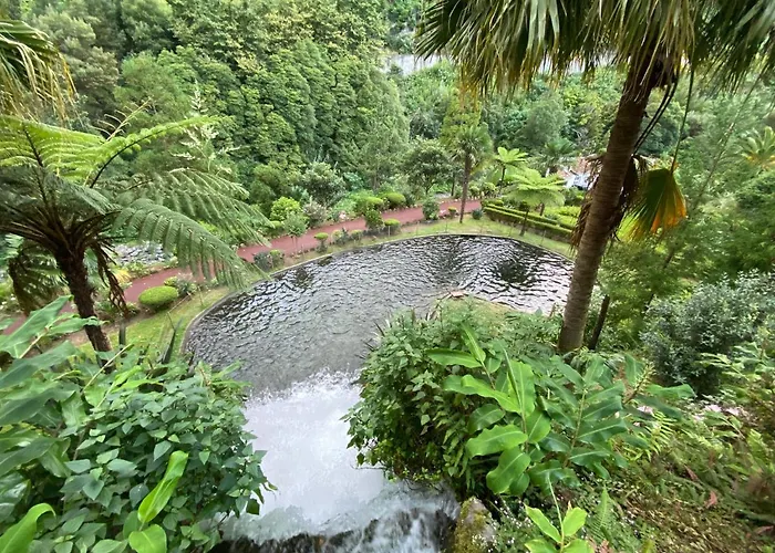 Ribeira Do Guilherme - Watermill House Botanic Garden